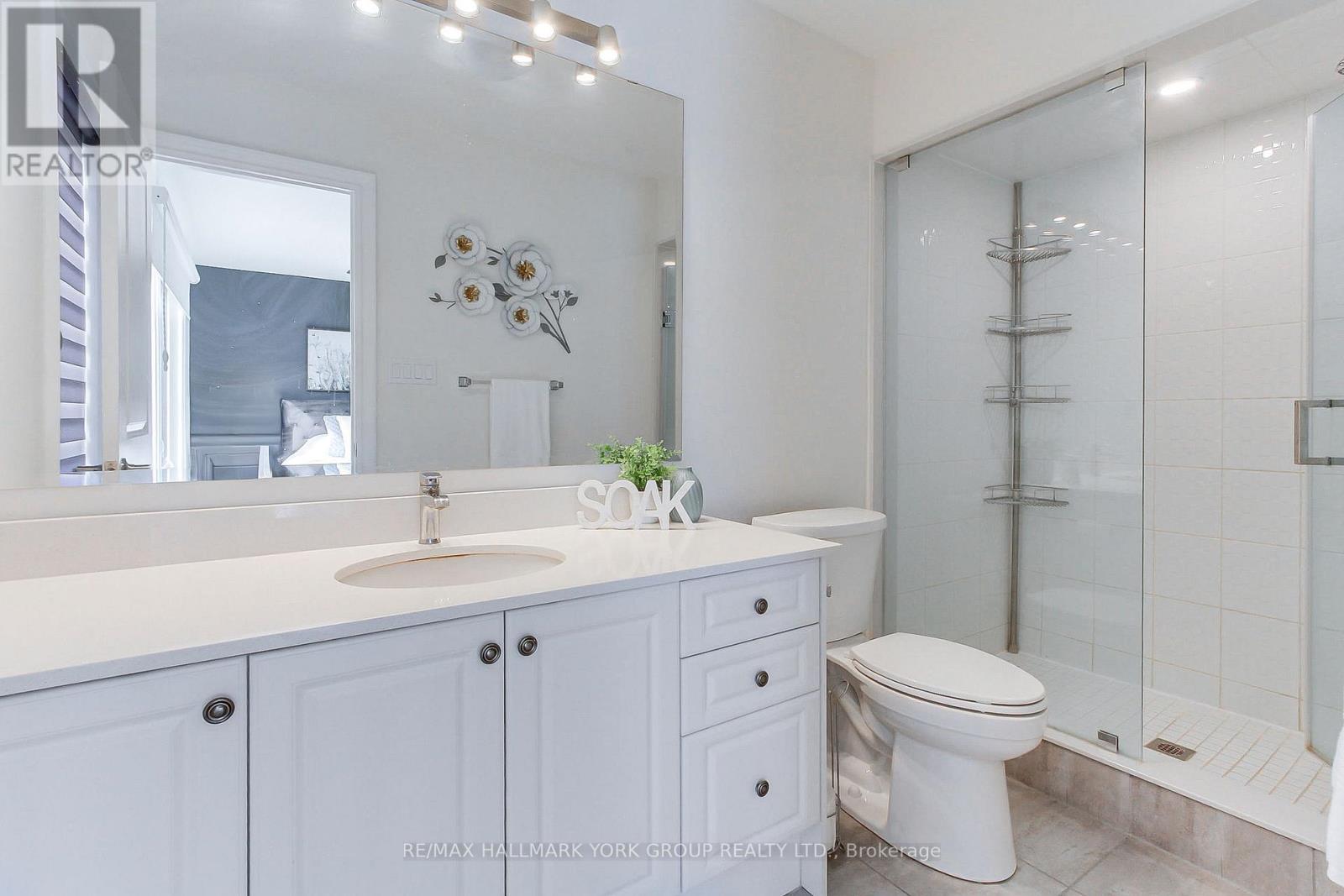 534 New England Court, Newmarket, Ontario  L3X 0M6 - Photo 34 - N12892222