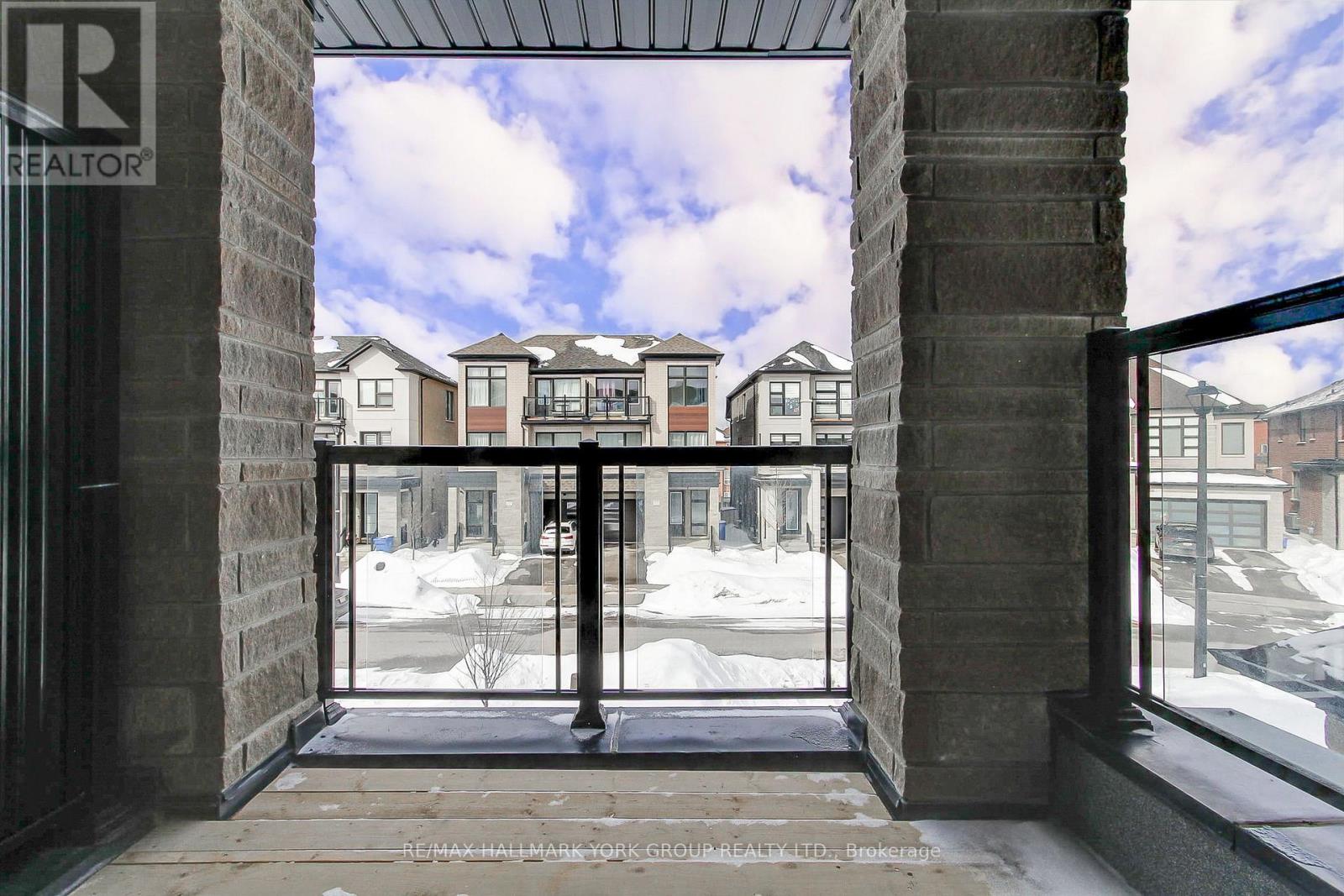 534 New England Court, Newmarket, Ontario  L3X 0M6 - Photo 42 - N12892222