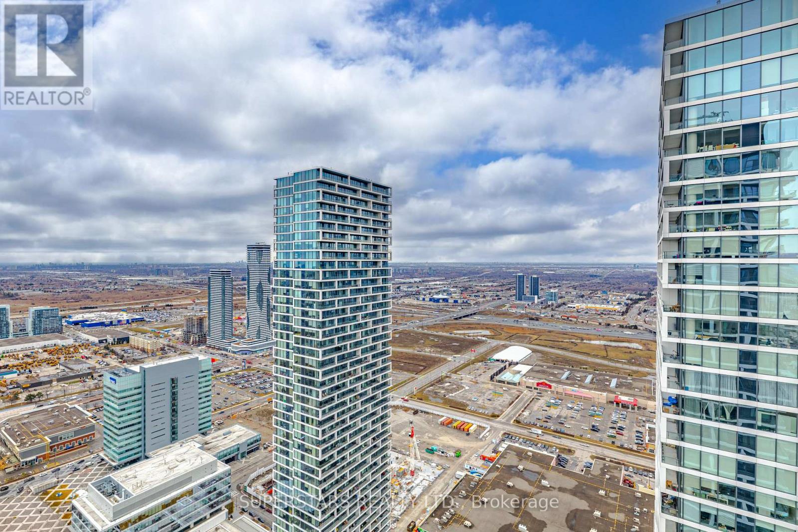 5510 - 950 Portage Parkway, Vaughan, Ontario  L4K 0J7 - Photo 6 - N12892298