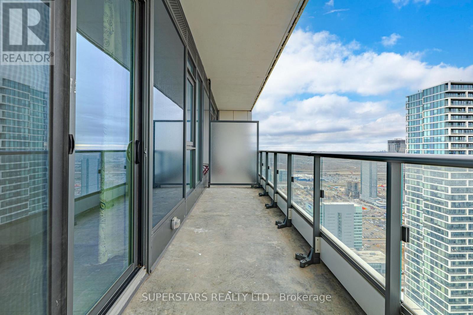 5510 - 950 Portage Parkway, Vaughan, Ontario  L4K 0J7 - Photo 8 - N12892298