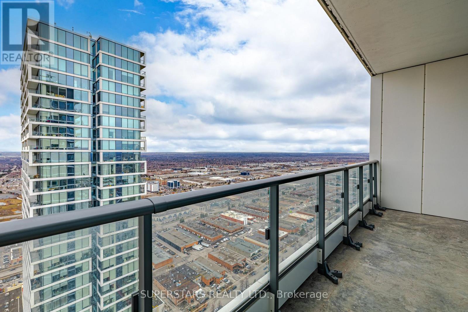 5510 - 950 Portage Parkway, Vaughan, Ontario  L4K 0J7 - Photo 9 - N12892298