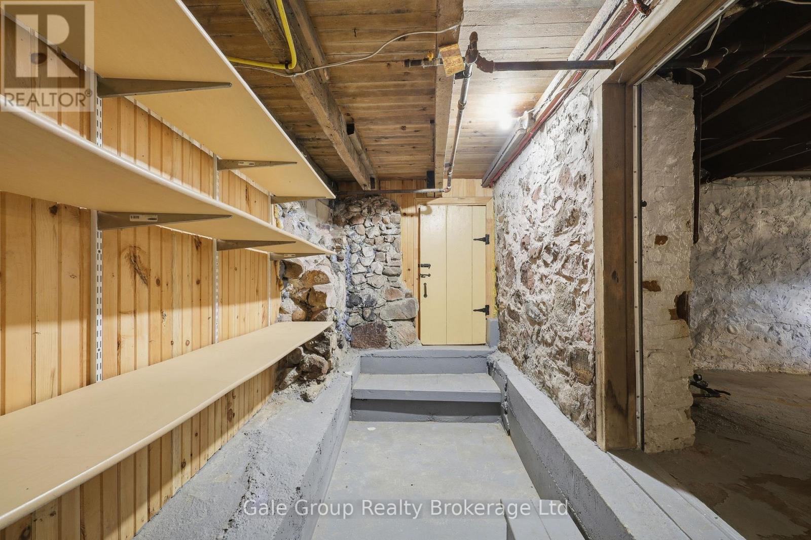 1349 Queen Street, Wilmot, Ontario  N0B 2E0 - Photo 38 - X12892194