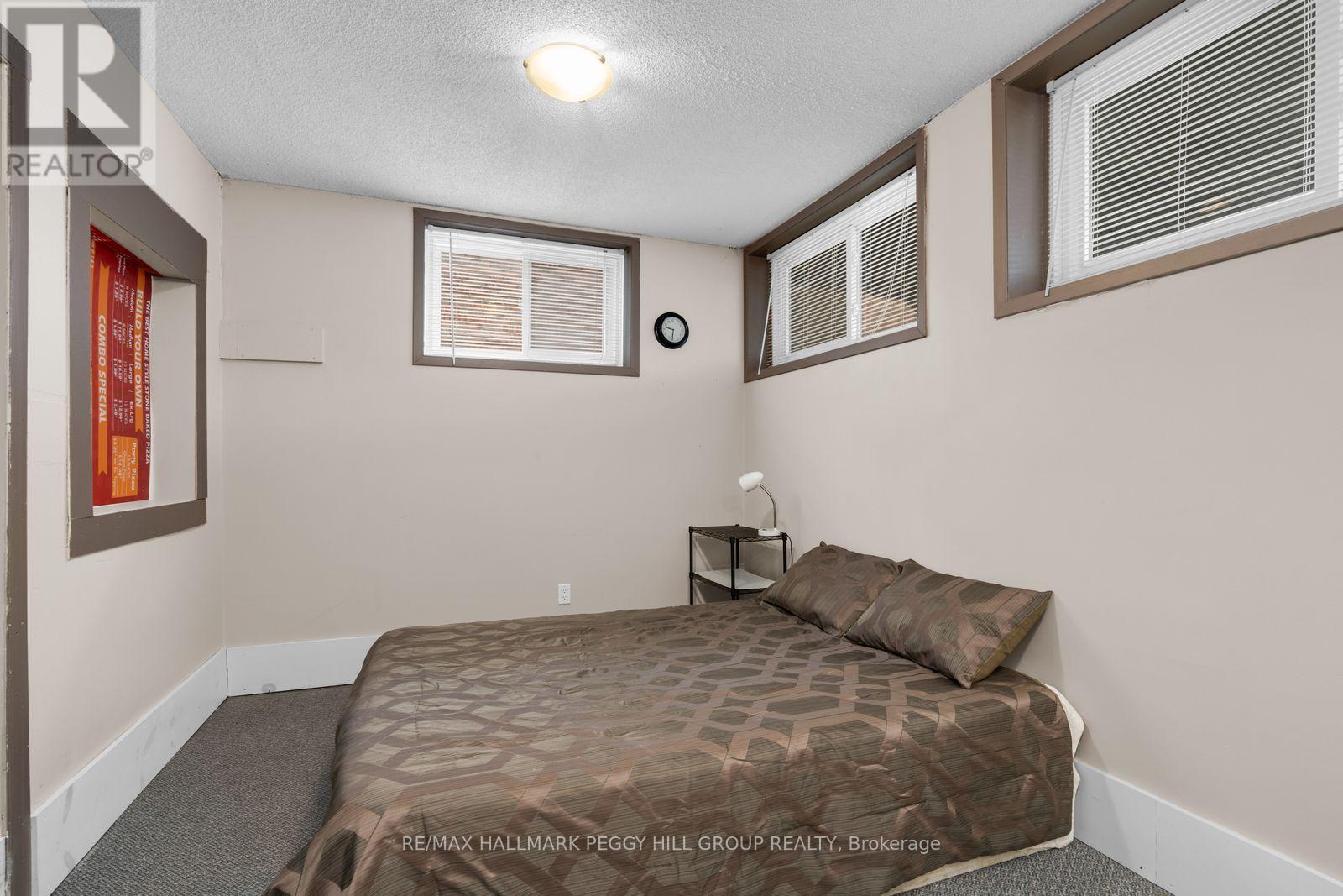 13 Yonge Street S, Springwater, Ontario  L0L 1P0 - Photo 19 - S12892188