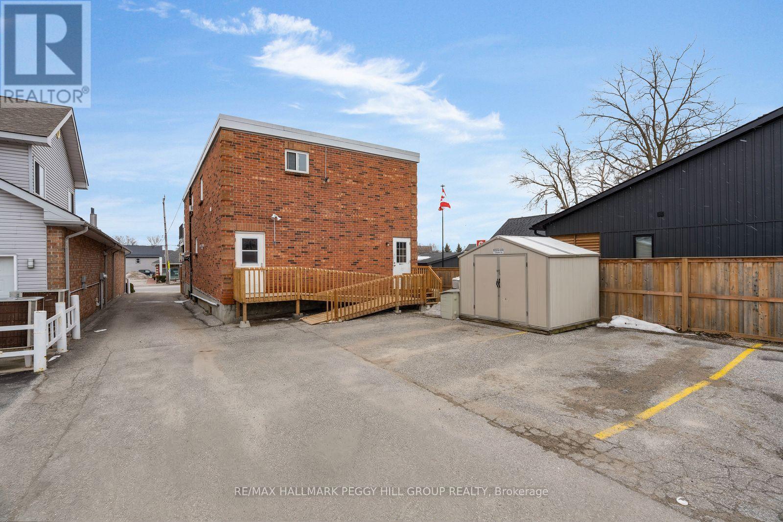 13 Yonge Street S, Springwater, Ontario  L0L 1P0 - Photo 20 - S12892188