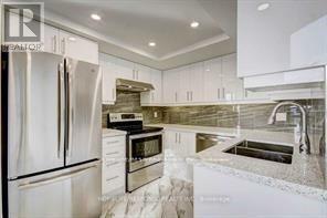 1600 - 55 Kingsbridge  Garden Circle, Mississauga, Ontario  L5R 1Y1 - Photo 9 - W12892062