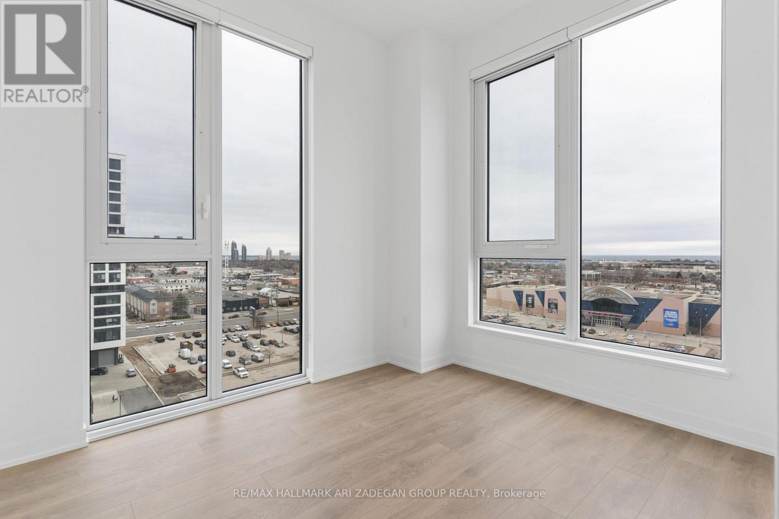 902 - 1037 The Queensway, Toronto (Islington-City Centre West), Ontario  M8Z 0H5 - Photo 12 - W12892132