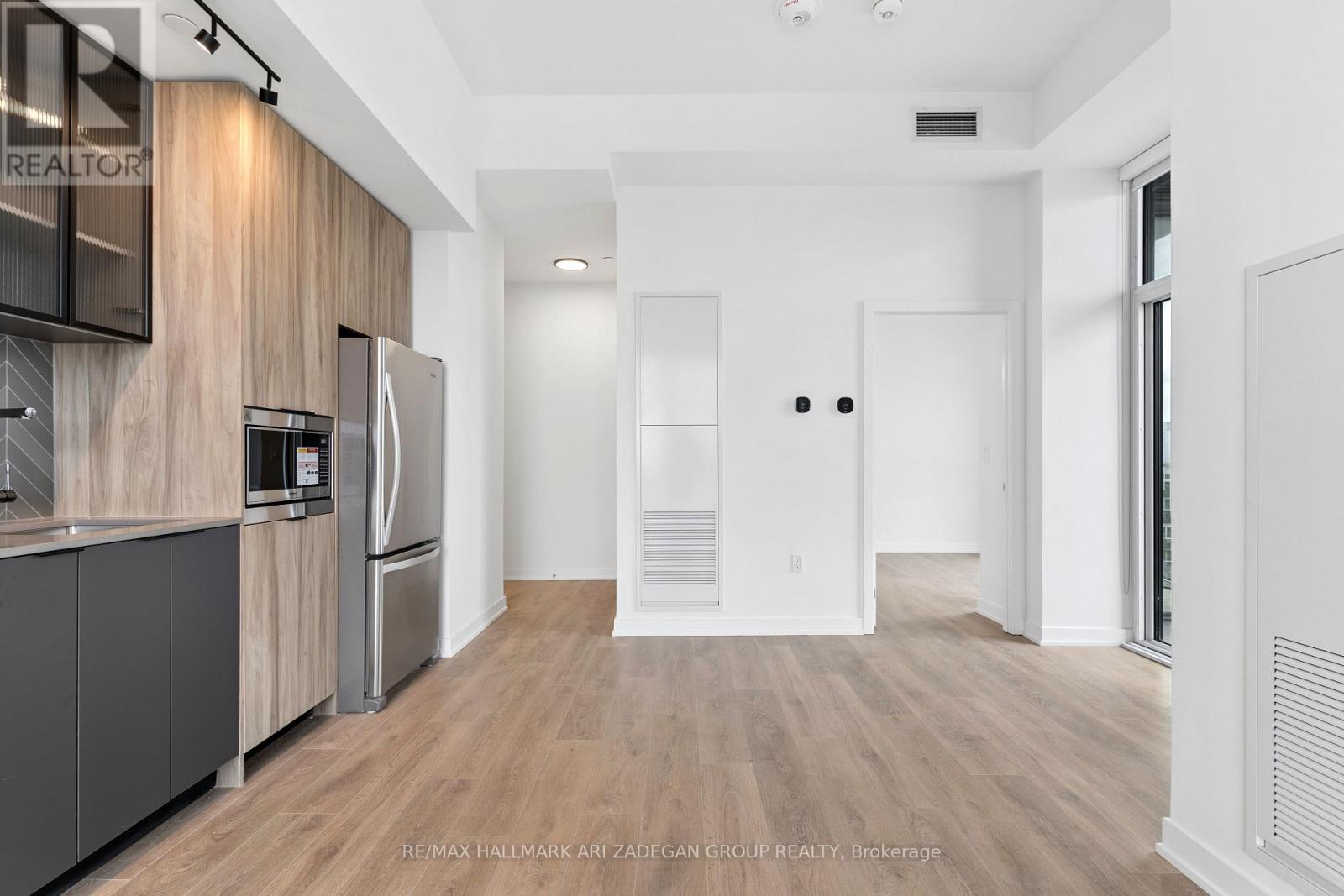 902 - 1037 The Queensway, Toronto (Islington-City Centre West), Ontario  M8Z 0H5 - Photo 5 - W12892132