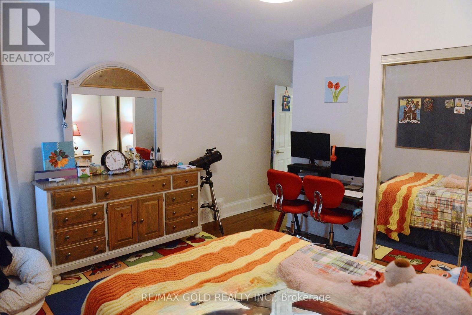 1391 Glenburnie Road, Mississauga, Ontario  L5G 3C7 - Photo 20 - W12892154