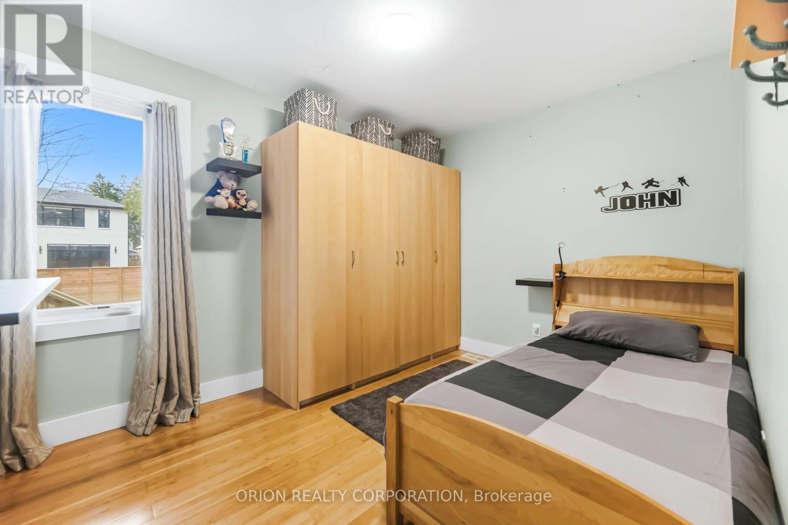 40 Briarwood Avenue, Mississauga, Ontario  L5G 3N6 - Photo 14 - W12892166