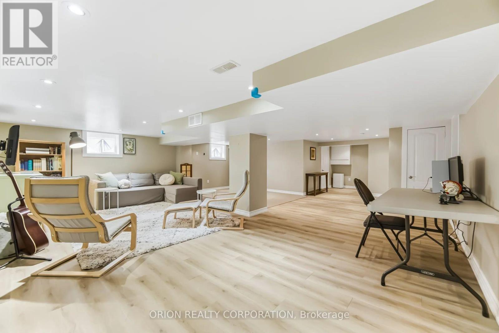 40 Briarwood Avenue, Mississauga, Ontario  L5G 3N6 - Photo 26 - W12892166