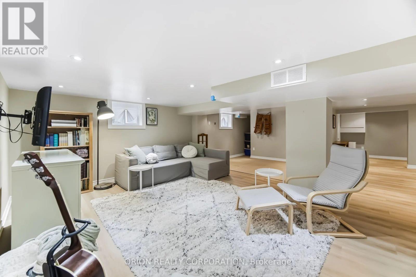 40 Briarwood Avenue, Mississauga, Ontario  L5G 3N6 - Photo 27 - W12892166