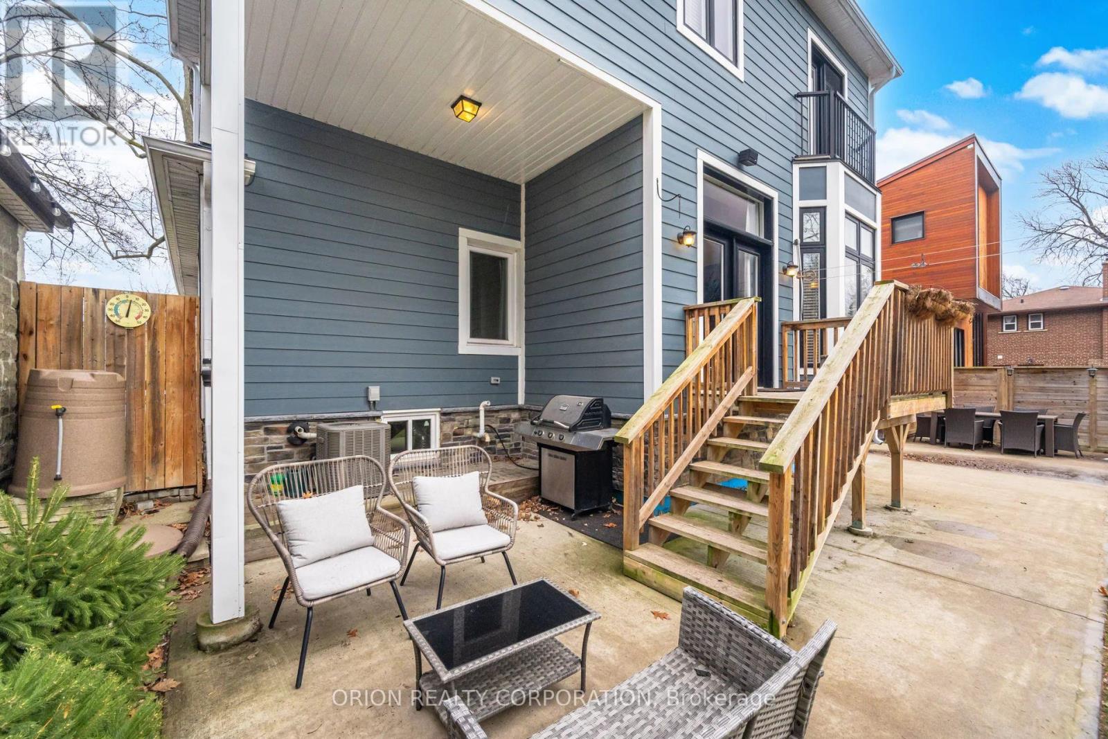 40 Briarwood Avenue, Mississauga, Ontario  L5G 3N6 - Photo 30 - W12892166