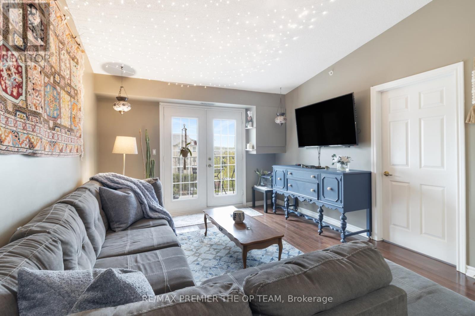 404 - 1440 Bishops Gate, Oakville, Ontario  L6M 4M9 - Photo 28 - W12892168