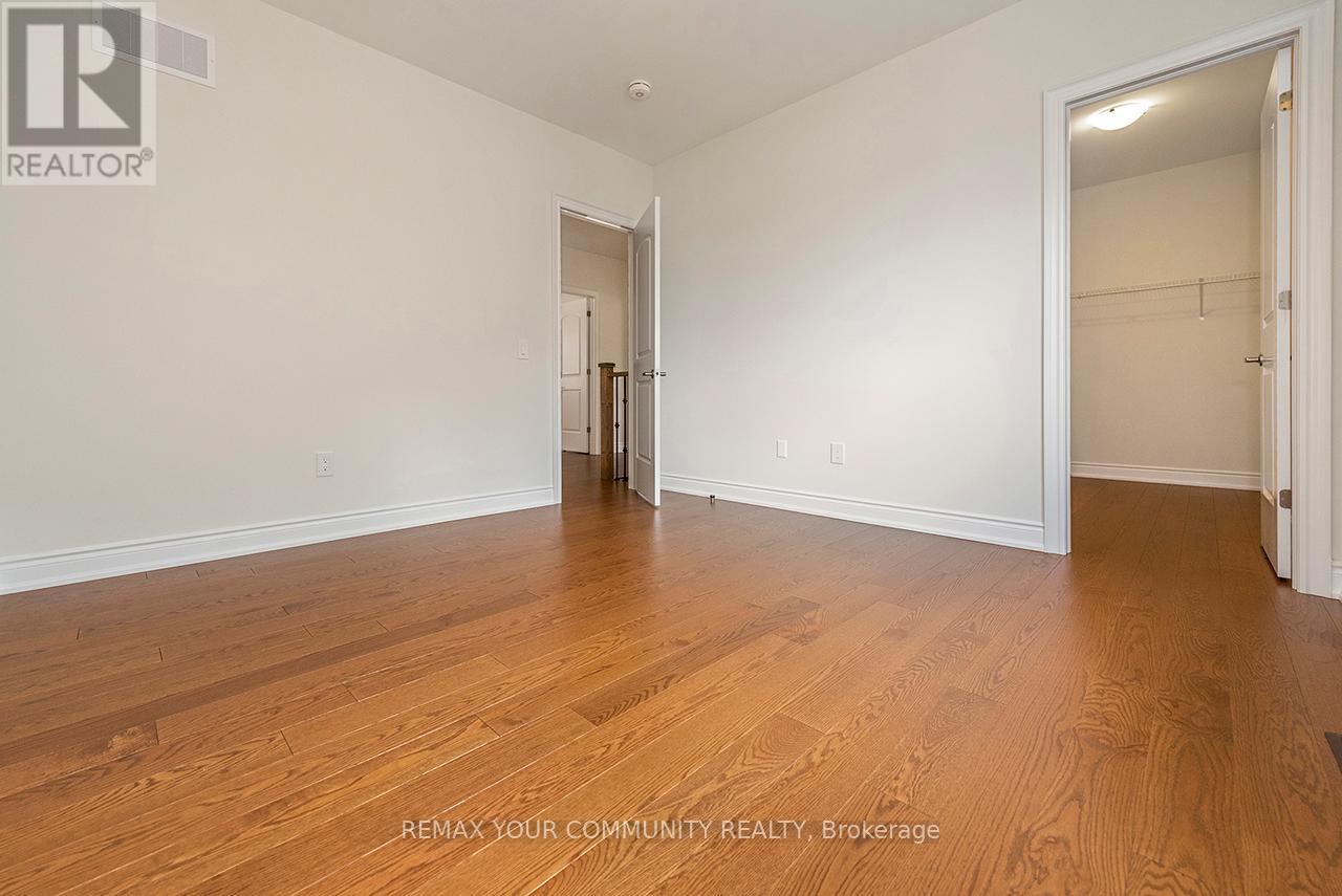 109 James Walker Avenue, Caledon (Caledon East), Ontario  L7C 4N1 - Photo 12 - W12892192