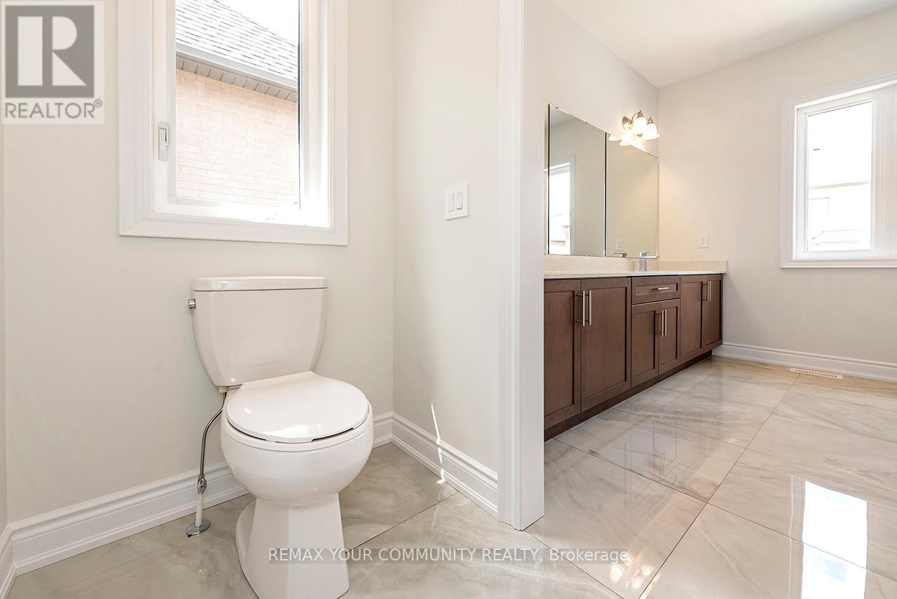 109 James Walker Avenue, Caledon (Caledon East), Ontario  L7C 4N1 - Photo 17 - W12892192