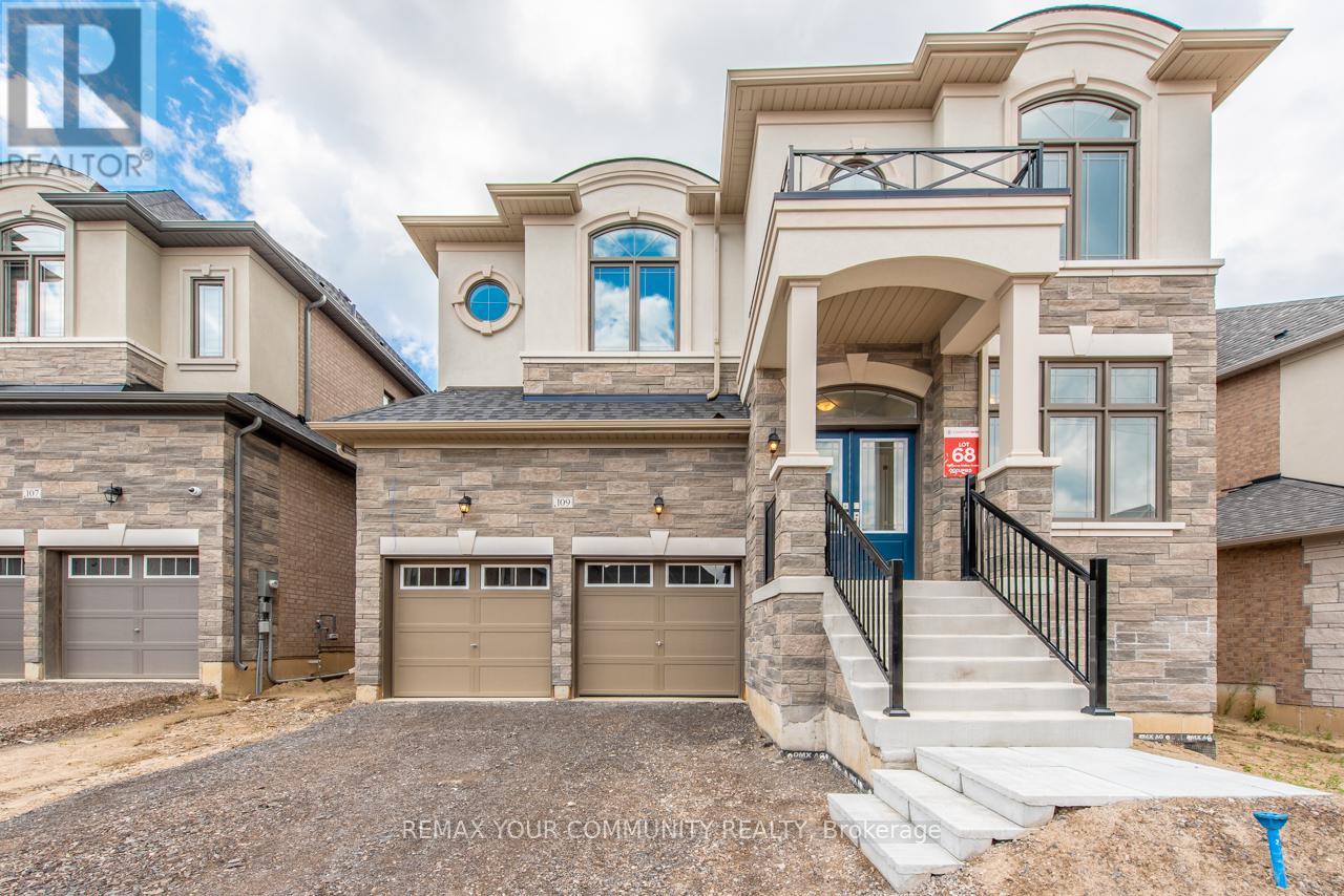 109 James Walker Avenue, Caledon (Caledon East), Ontario  L7C 4N1 - Photo 2 - W12892192