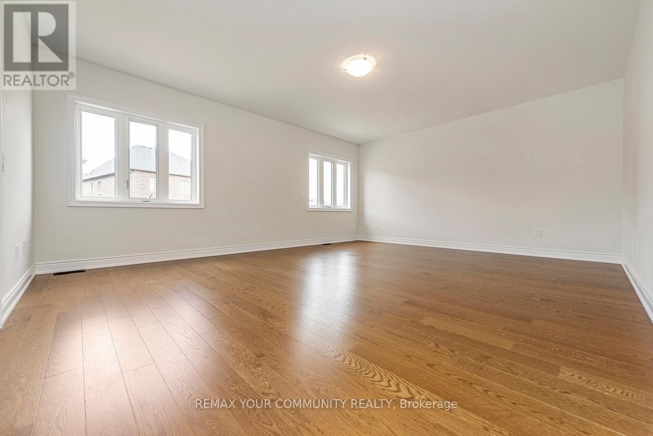 109 James Walker Avenue, Caledon (Caledon East), Ontario  L7C 4N1 - Photo 21 - W12892192