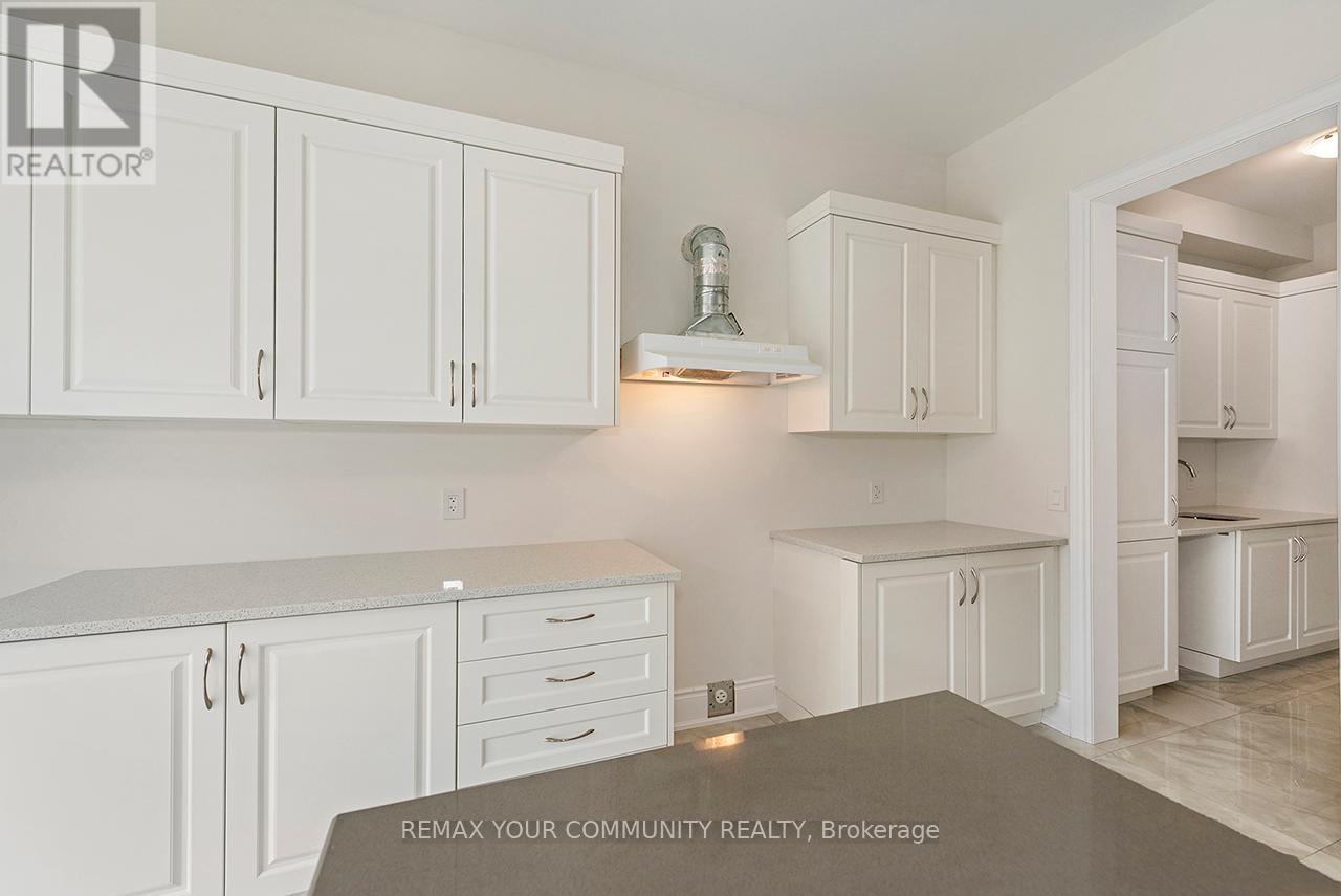 109 James Walker Avenue, Caledon (Caledon East), Ontario  L7C 4N1 - Photo 27 - W12892192