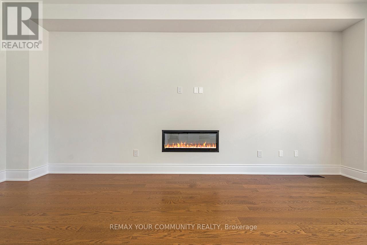 109 James Walker Avenue, Caledon (Caledon East), Ontario  L7C 4N1 - Photo 33 - W12892192