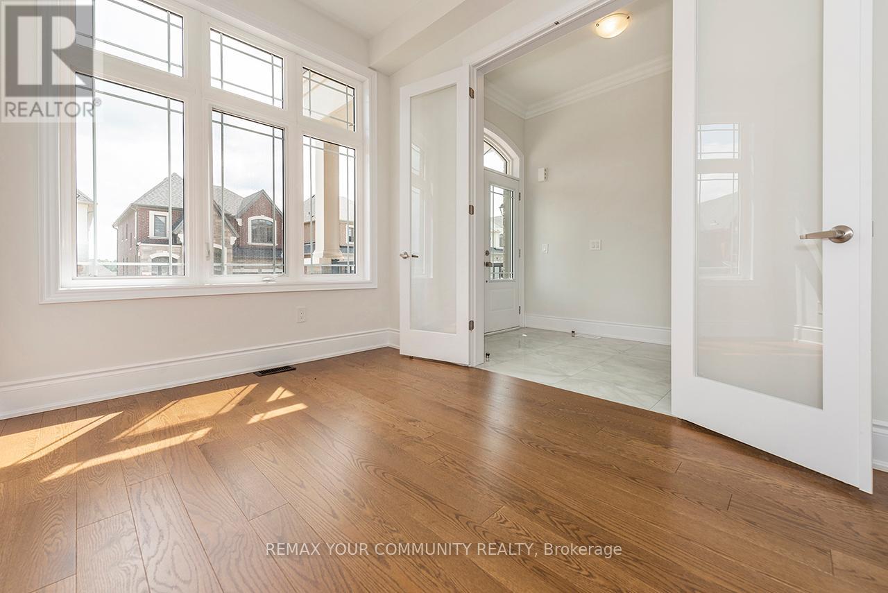 109 James Walker Avenue, Caledon (Caledon East), Ontario  L7C 4N1 - Photo 43 - W12892192