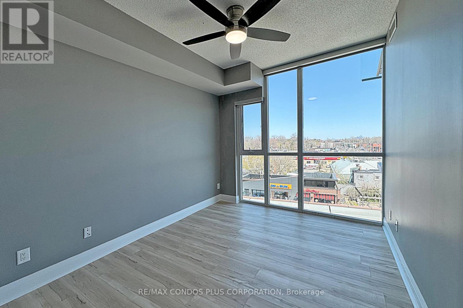 504 - 1 Hurontario Street, Mississauga, Ontario  L5G 0A3 - Photo 17 - W12892270