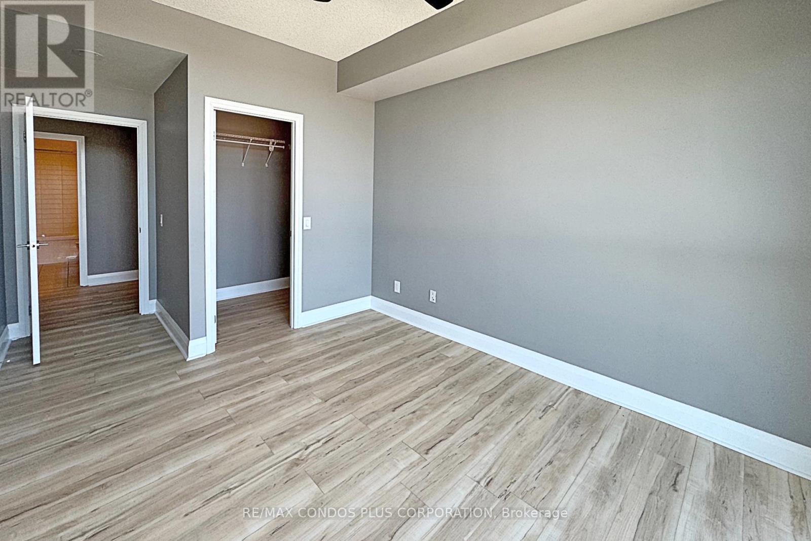 504 - 1 Hurontario Street, Mississauga, Ontario  L5G 0A3 - Photo 18 - W12892270