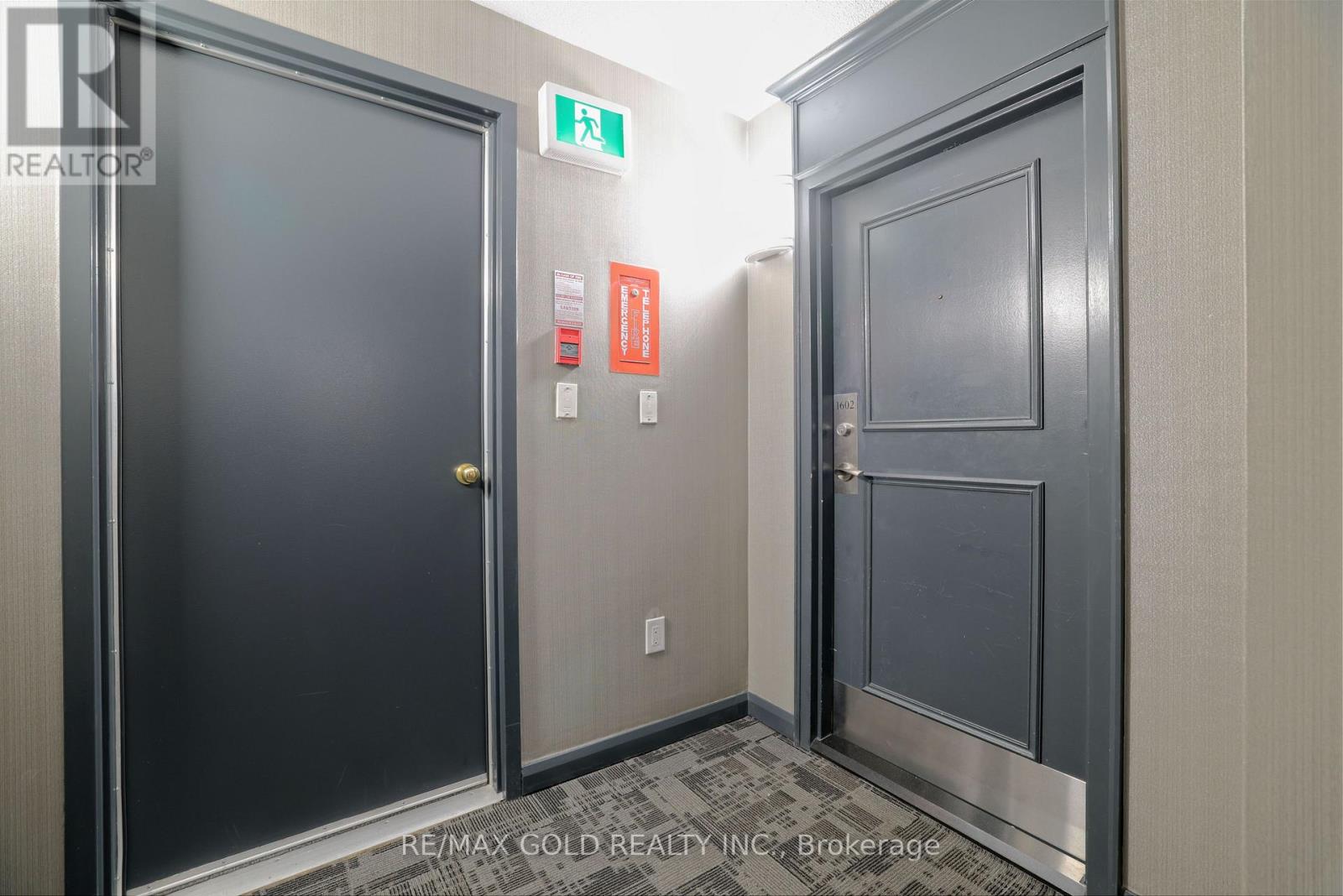 1602 - 8 Lisa Street, Brampton, Ontario  L6T 4S6 - Photo 14 - W12892276