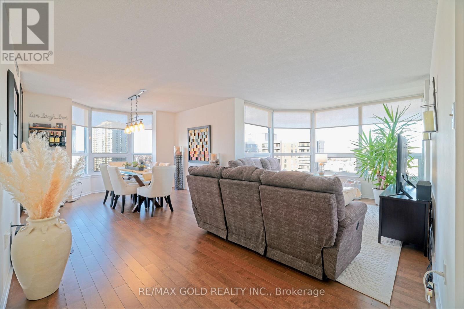 1602 - 8 Lisa Street, Brampton, Ontario  L6T 4S6 - Photo 15 - W12892276