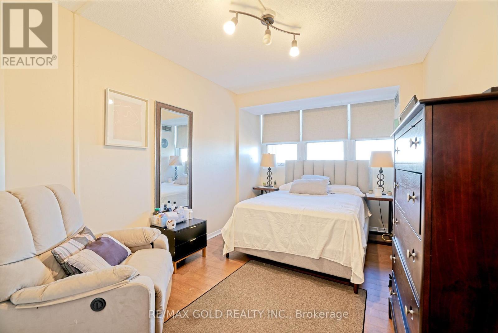 1602 - 8 Lisa Street, Brampton, Ontario  L6T 4S6 - Photo 25 - W12892276