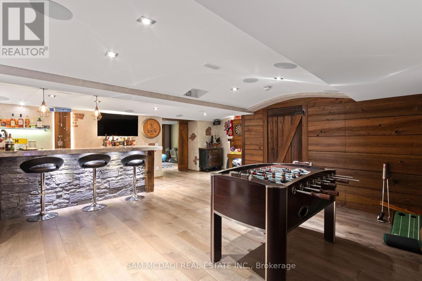 1031 Welwyn Drive, Mississauga, Ontario  L5J 3J2 - Photo 40 - W12892286