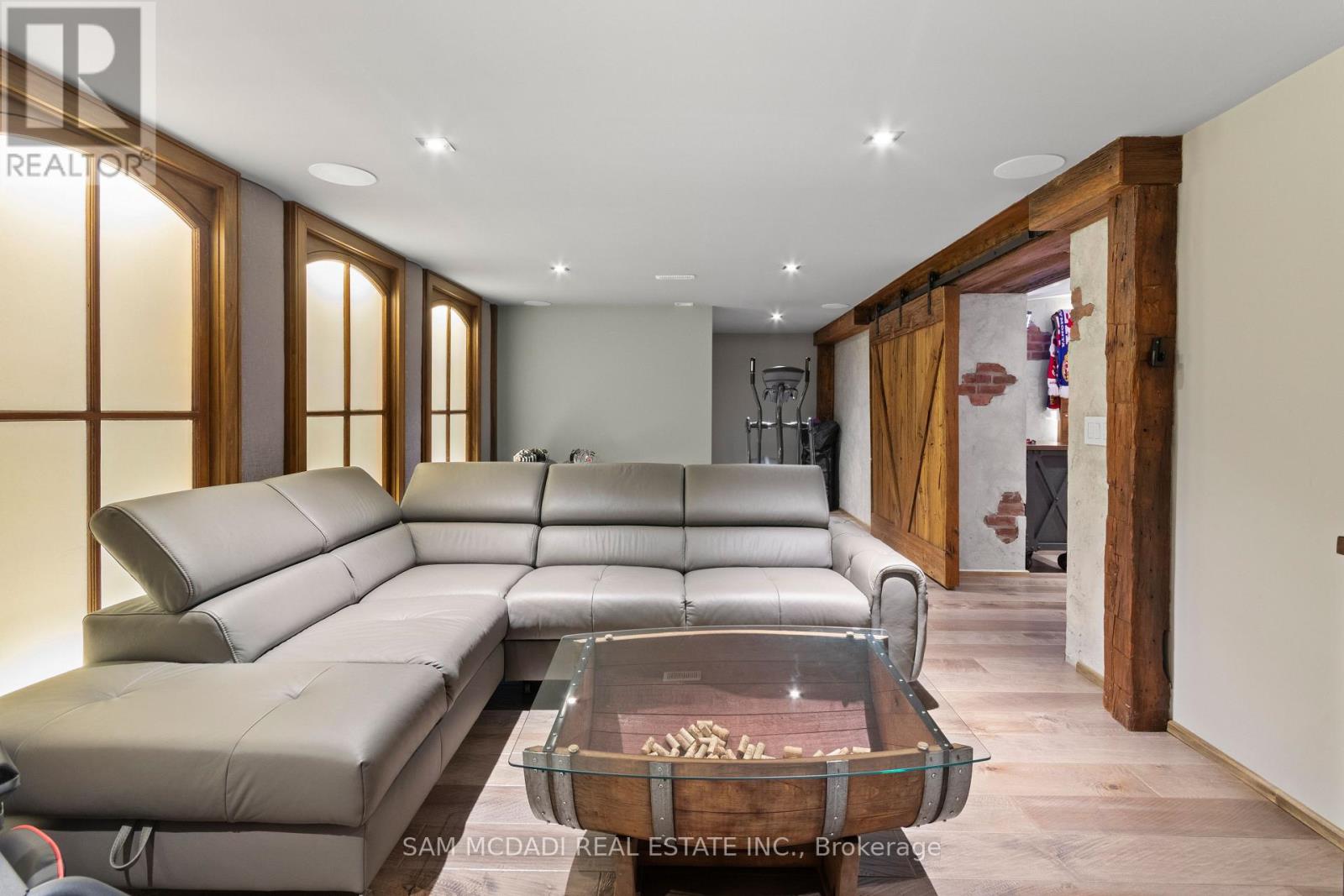 1031 Welwyn Drive, Mississauga, Ontario  L5J 3J2 - Photo 42 - W12892286