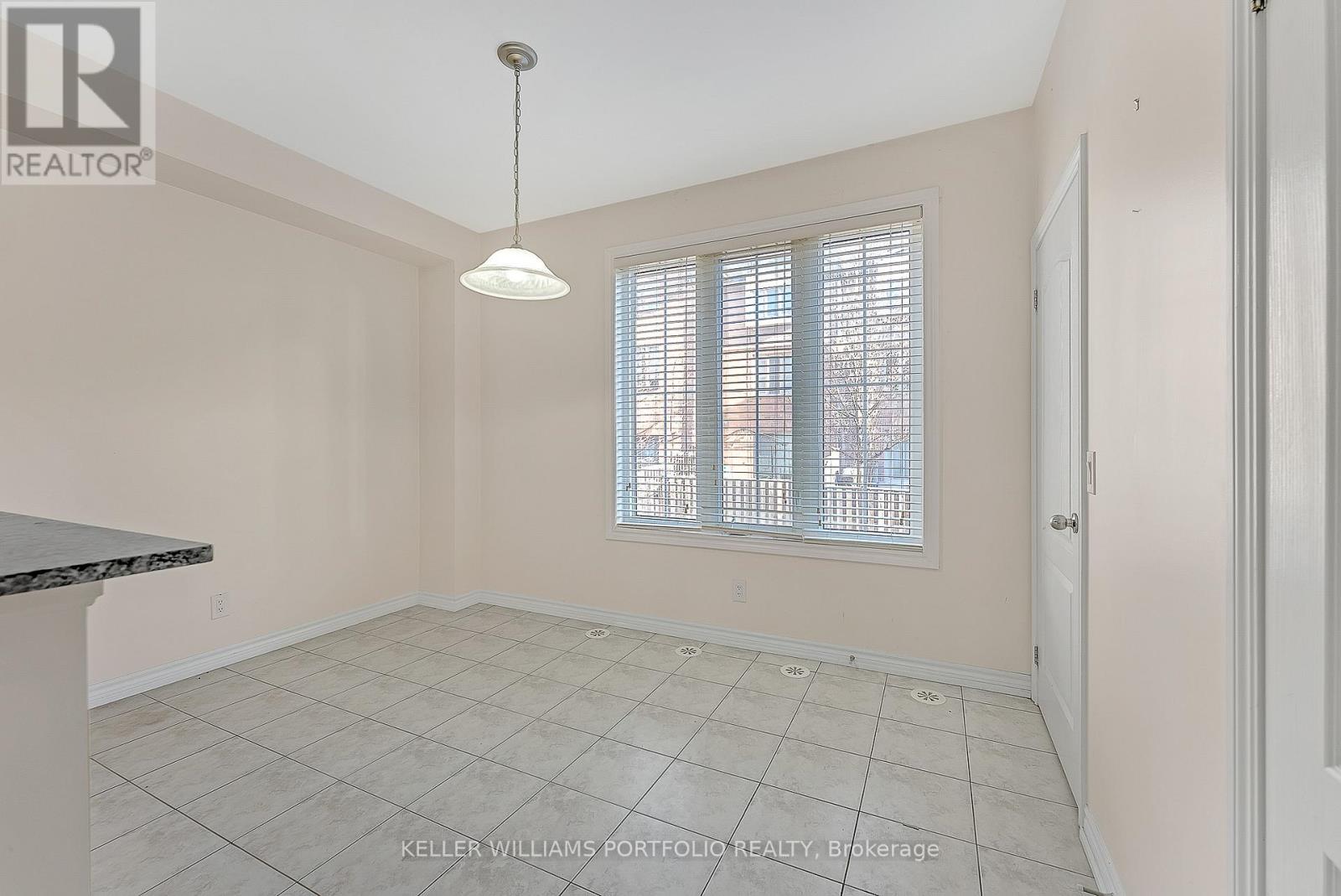 7 Cailiff Street, Brampton (Bram West), Ontario  L6Y 0P9 - Photo 17 - W12892300