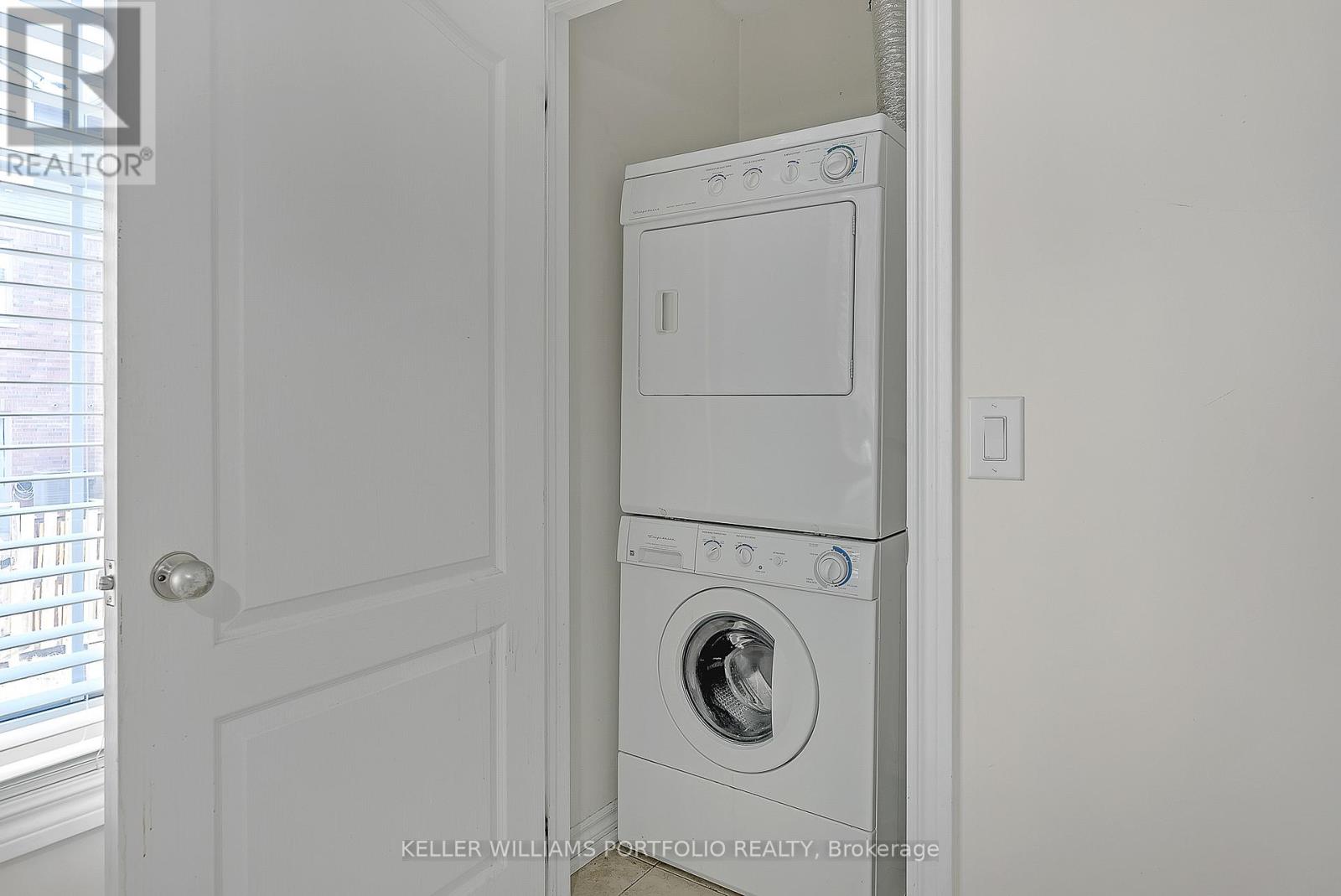 7 Cailiff Street, Brampton (Bram West), Ontario  L6Y 0P9 - Photo 44 - W12892300