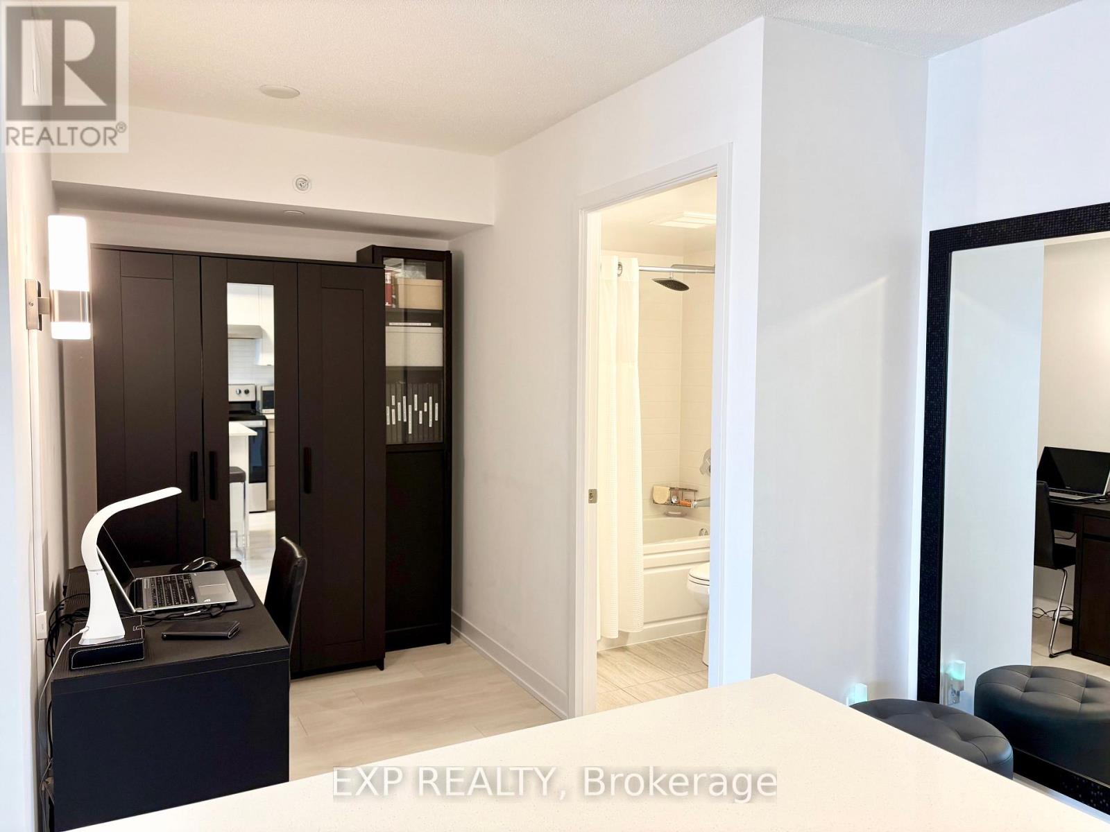 A502 - 1117 Cooke Boulevard, Burlington, Ontario  L7T 0C3 - Photo 13 - W12892312