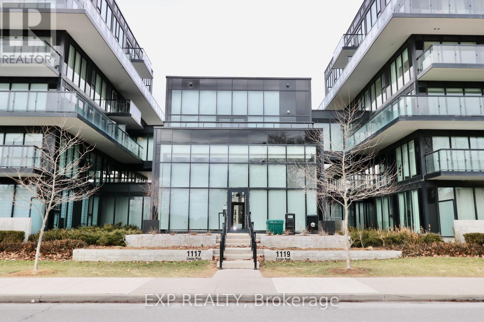 A502 - 1117 Cooke Boulevard, Burlington, Ontario  L7T 0C3 - Photo 2 - W12892312