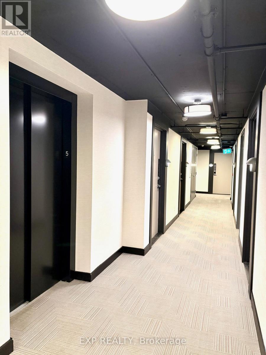 A502 - 1117 Cooke Boulevard, Burlington, Ontario  L7T 0C3 - Photo 32 - W12892312