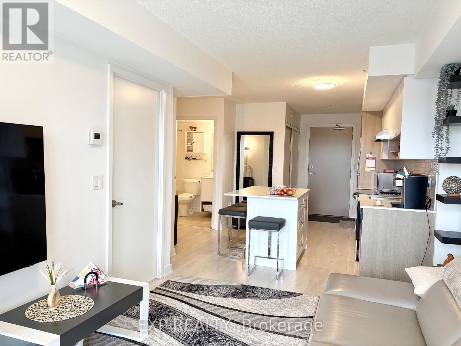 A502 - 1117 Cooke Boulevard, Burlington, Ontario  L7T 0C3 - Photo 4 - W12892312