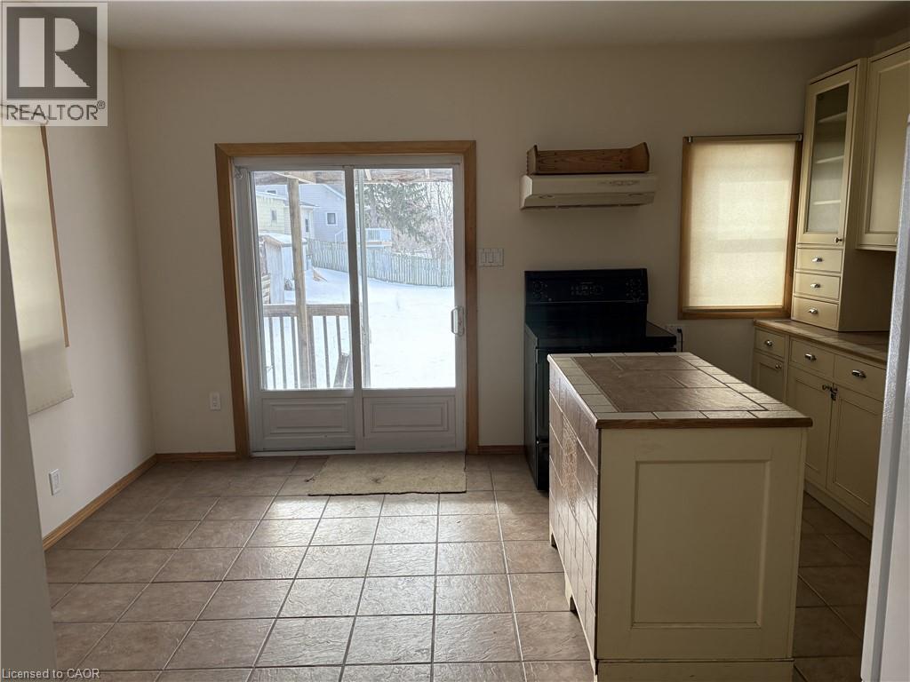 38 S Woolwich Street S, Breslau, Ontario  N0B 1M0 - Photo 10 - 40807964