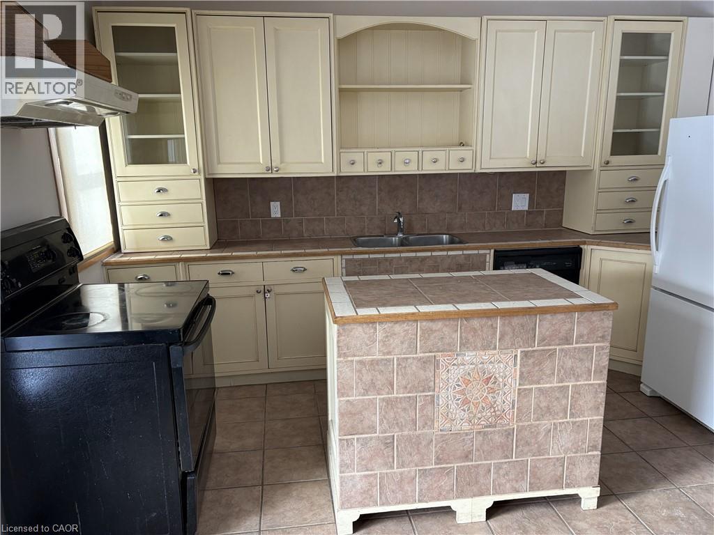 38 S Woolwich Street S, Breslau, Ontario  N0B 1M0 - Photo 13 - 40807964