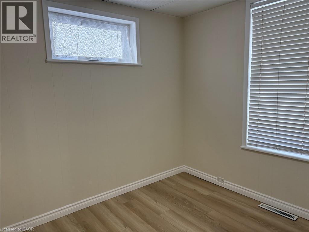 38 S Woolwich Street S, Breslau, Ontario  N0B 1M0 - Photo 27 - 40807964