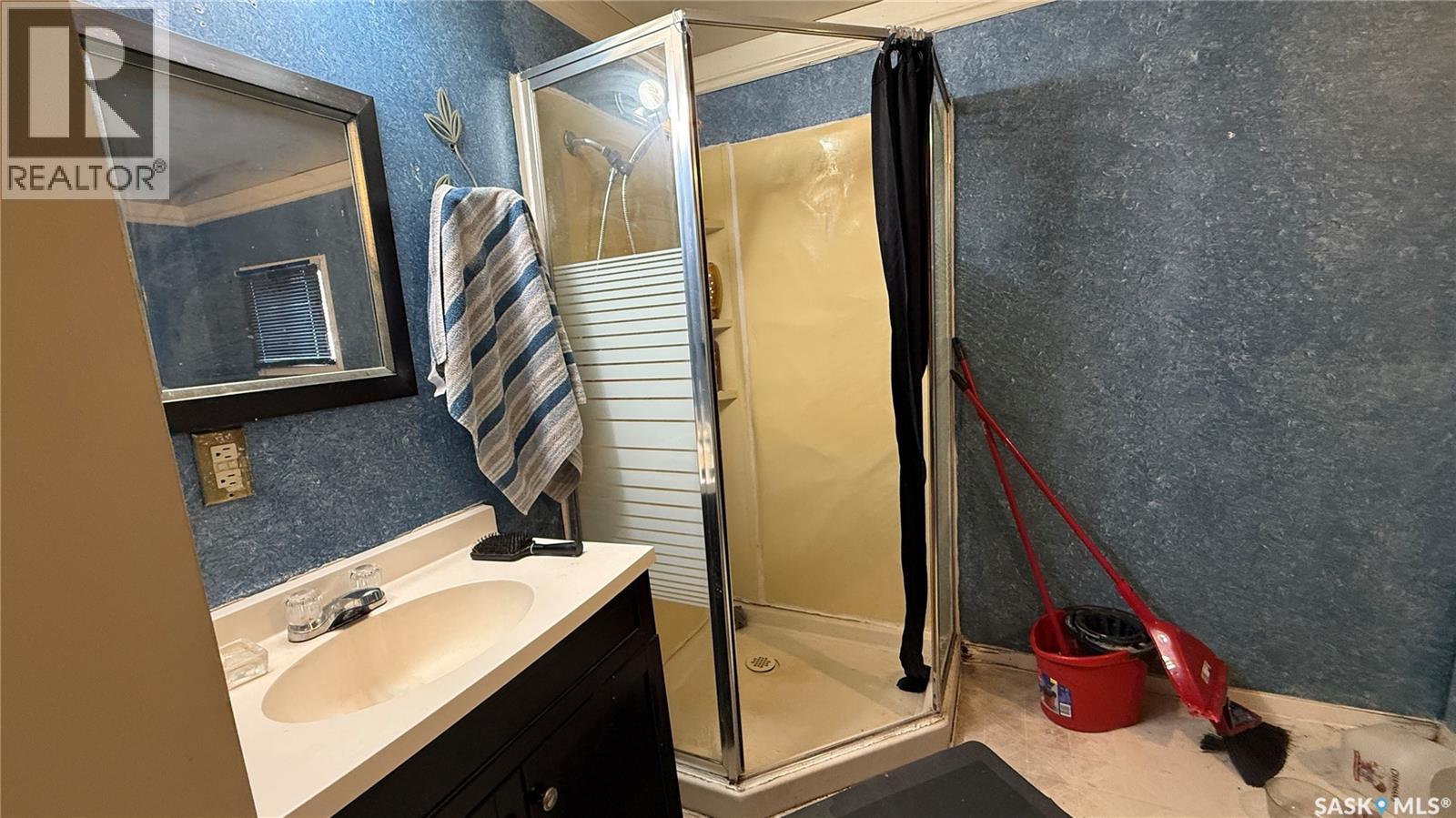 1410 3rd Avenue, Edam, Saskatchewan  S0M 0V0 - Photo 7 - SK030559