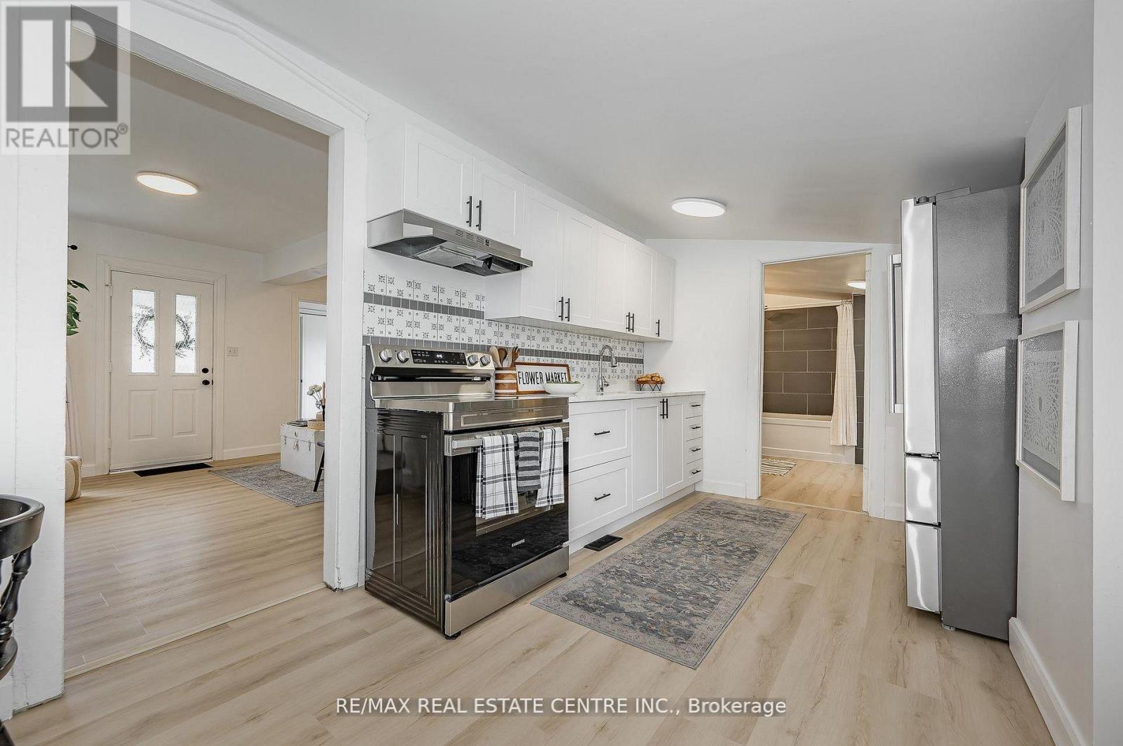 17 Dover Street, Woodstock, Ontario  N4S 3L7 - Photo 12 - X12892088