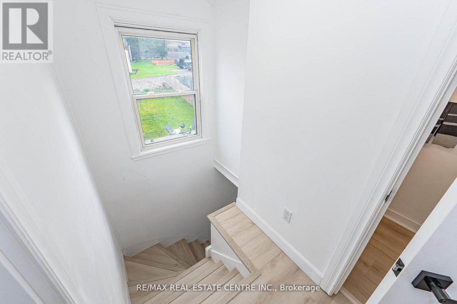 17 Dover Street, Woodstock, Ontario  N4S 3L7 - Photo 20 - X12892088