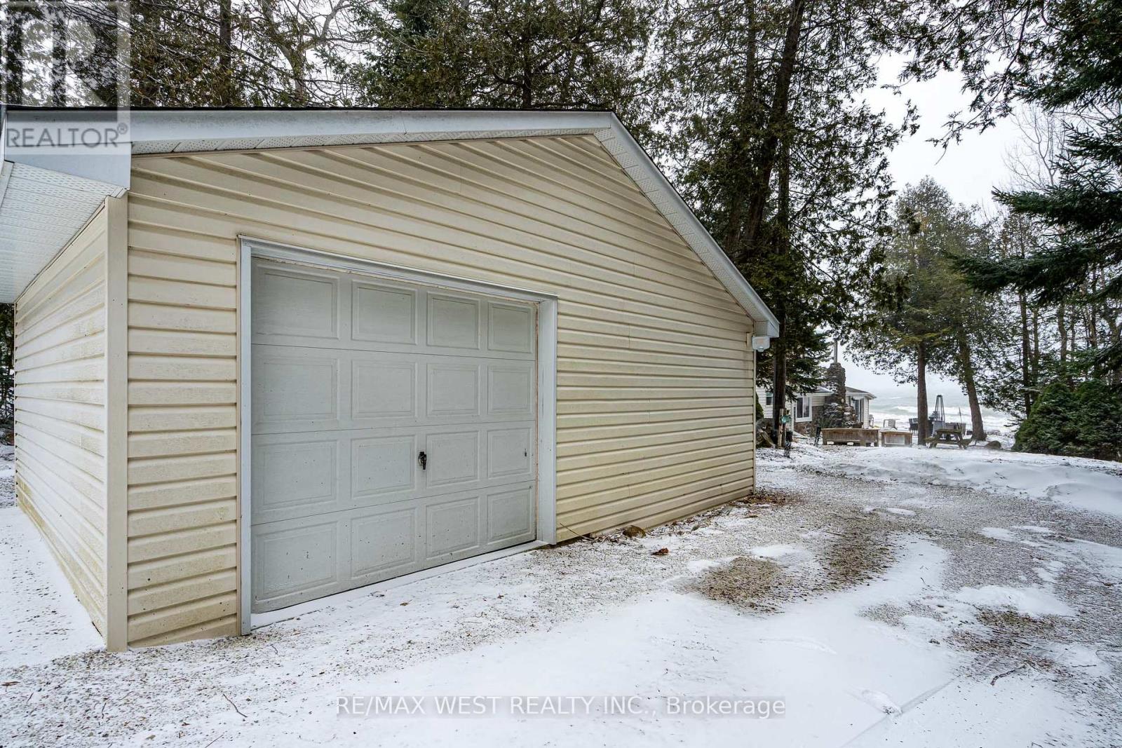 315 Cedar Avenue, Meaford, Ontario  N4L 1W5 - Photo 15 - X12892122