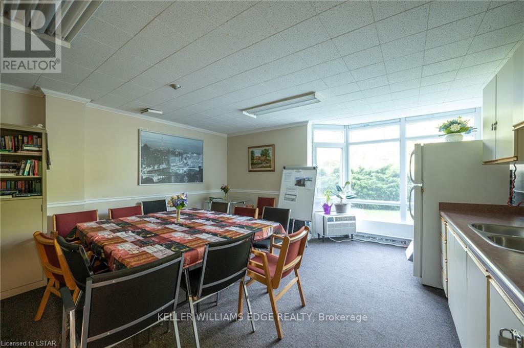 1007 - 45 Pond Mills Road, London South, Ontario  N5Z 4W5 - Photo 21 - X12892196