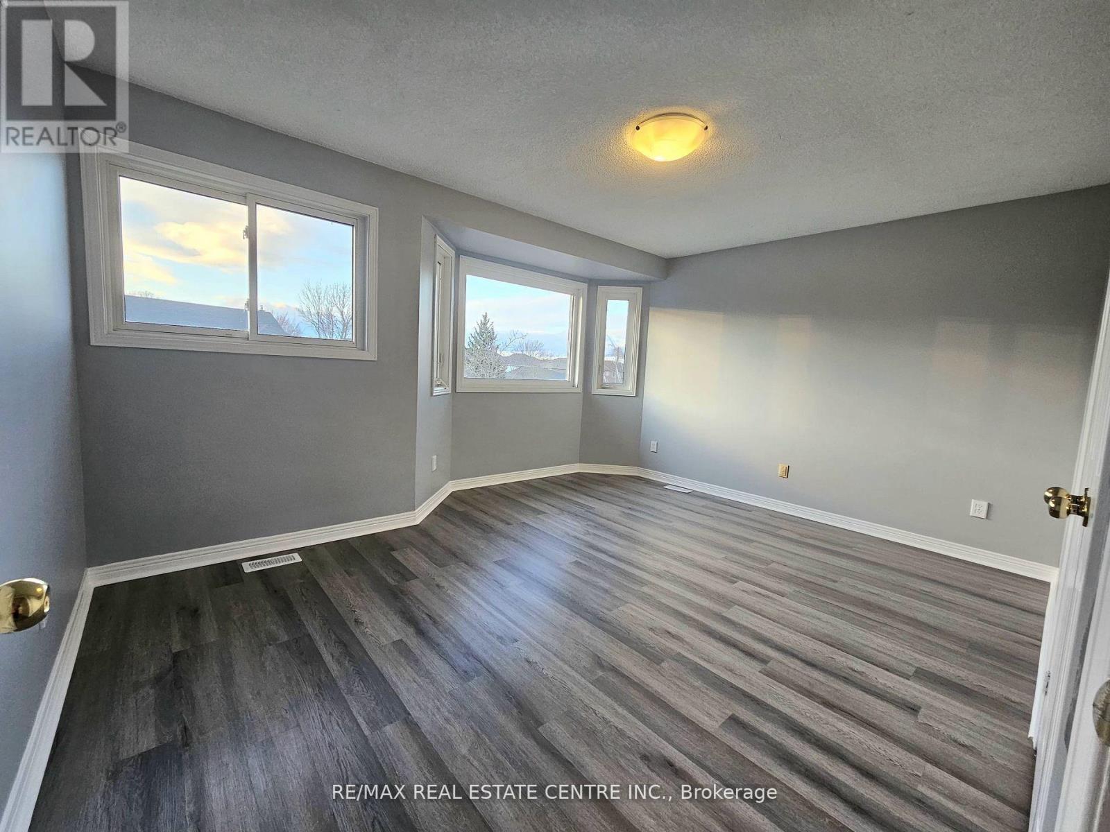 486 Dicenzo Drive, Hamilton (Ryckmans), Ontario  L9B 2C4 - Photo 23 - X12892198