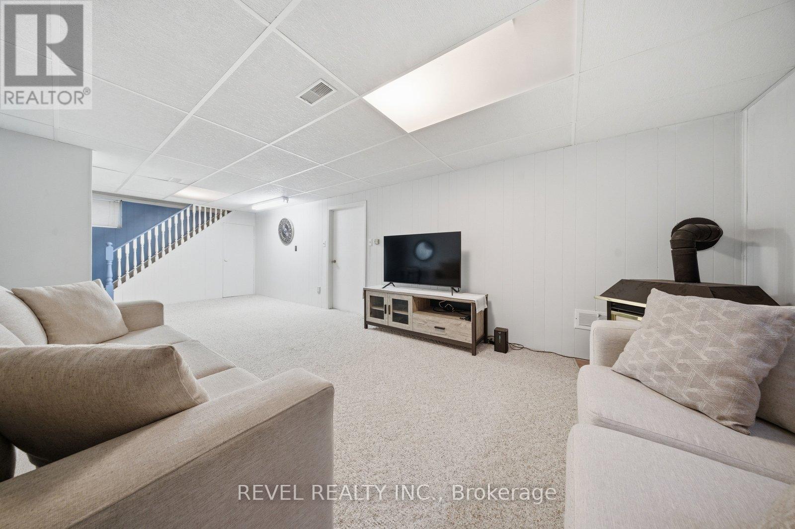 22 Paris Road, Brantford, Ontario  N3R 1H7 - Photo 28 - X12892248