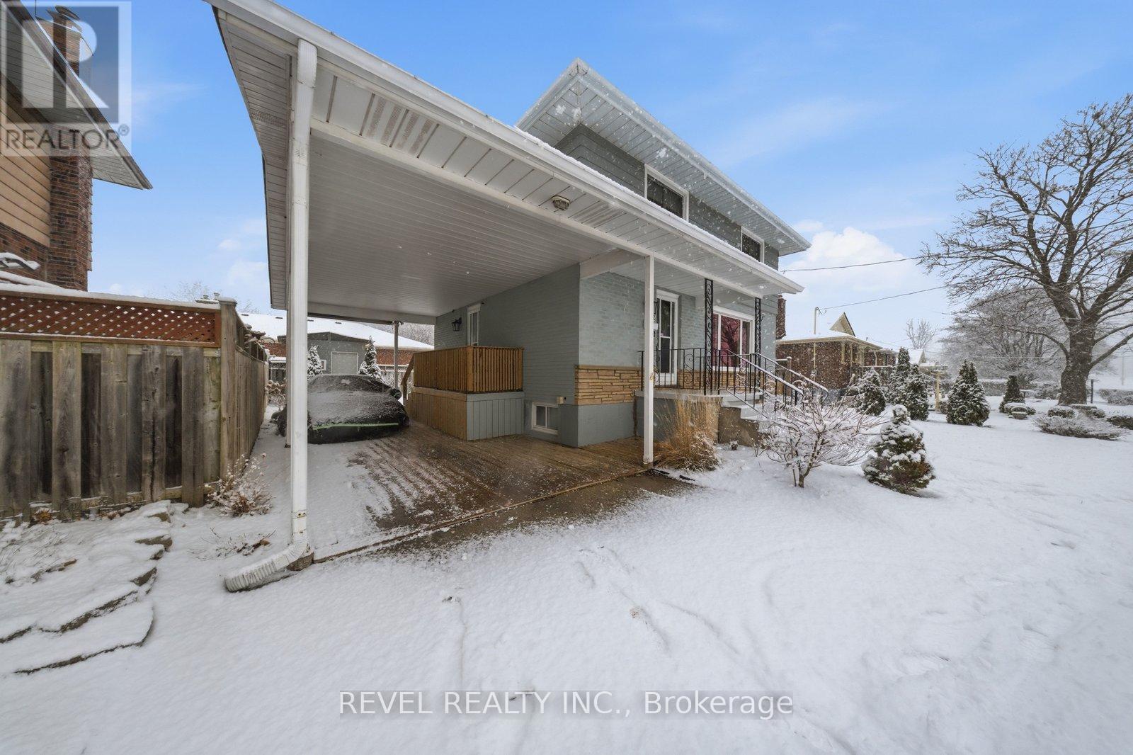 22 Paris Road, Brantford, Ontario  N3R 1H7 - Photo 5 - X12892248