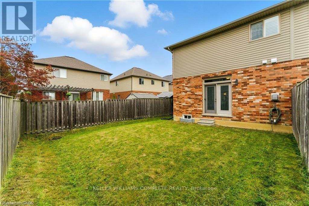 100 Fall Fair Way, Hamilton, Ontario  L0R 1C0 - Photo 36 - X12892278