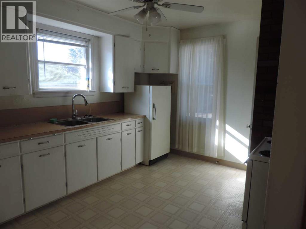 4938 51 Avenue, Bentley, Alberta  T0C 0J0 - Photo 20 - A2292463